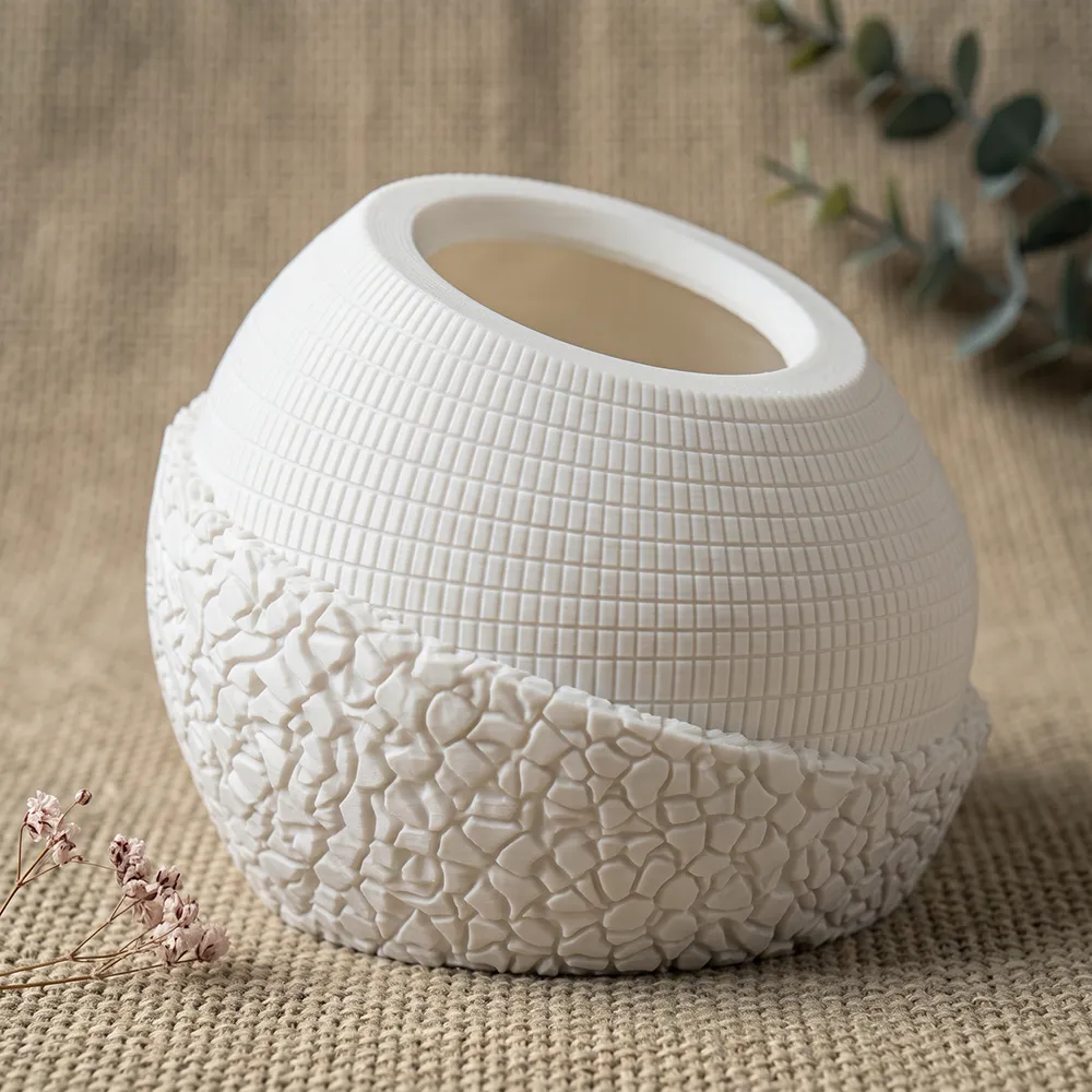 Vasija blanca decorativa